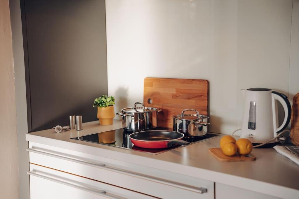 Design 3Bd Apartment Cooking Area In Architect Villa Πράγα Εξωτερικό φωτογραφία